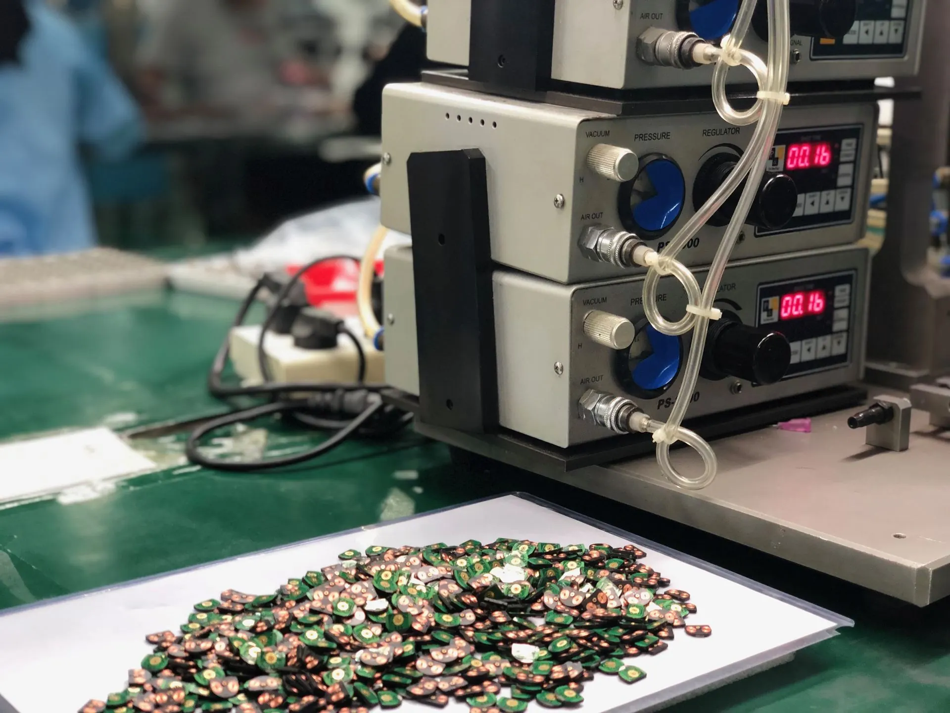 Production line scene showing station workflow and equipment layout (IMG_4516)